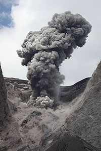 Eruption of ash cloud, Batu Tara Volcano, Vertical orientation