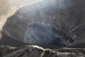 2011 vent morphology, Bromo volcano