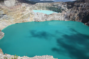 Kelimutu volcano, colourful crater lakes, green, turqoise, Flores, Indonesia