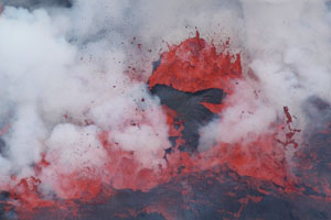 Nyiragongo volcano, lava lake fountaining activity