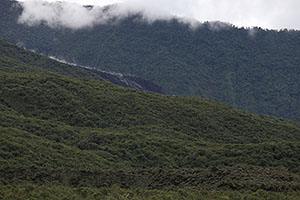 Reventador volcano, Ecuador, Lava flow cooling