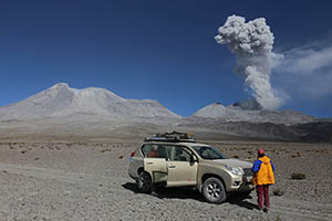 Ampato-Sabancaya complex eruption with ash cloud