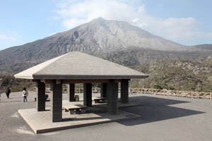 Sakurajima viewpoint, shelters