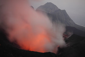 Suwanosejima volcano,glowing gas cloud, night eruption O-take crater, Sakuchi caldera